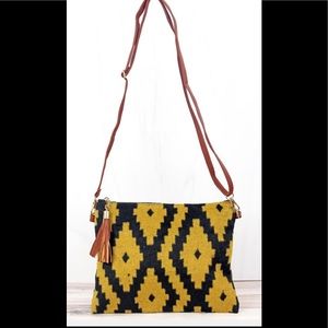 Yellowstone Tassel cross body Clutch!